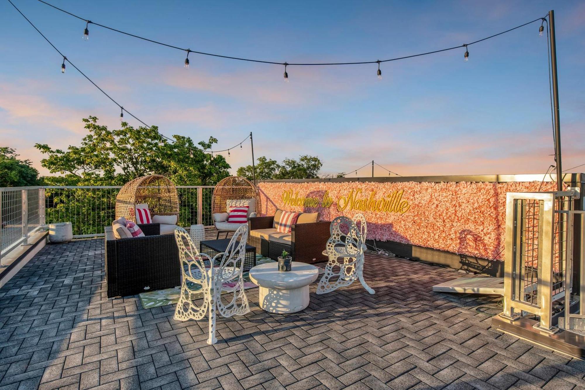 Dolly'S Big House - 18 Beds Skydeck Views Villa Nashville Exterior photo