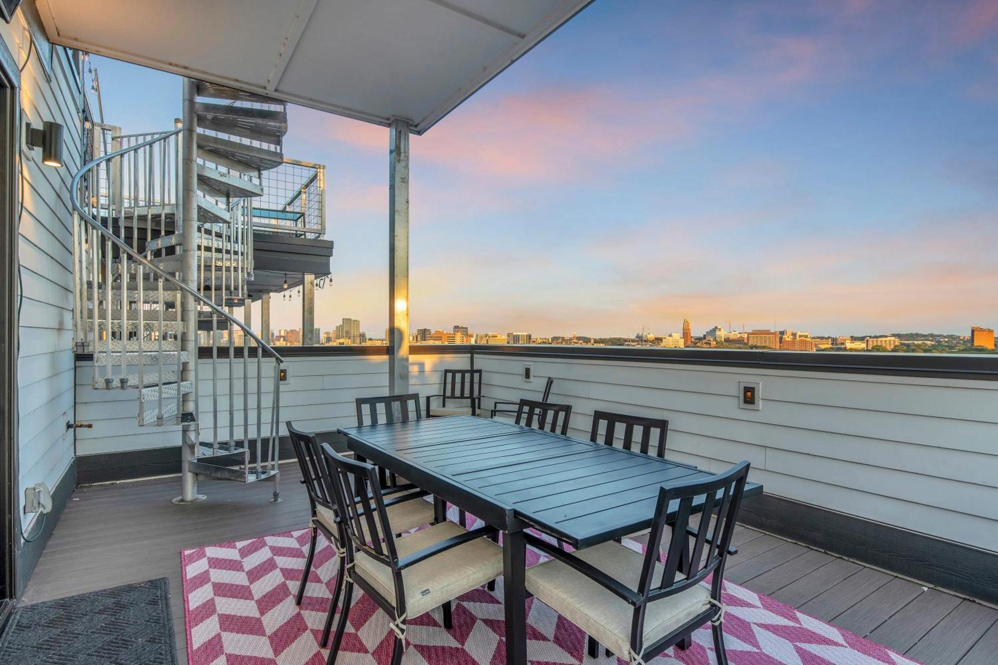 Dolly'S Big House - 18 Beds Skydeck Views Villa Nashville Exterior photo